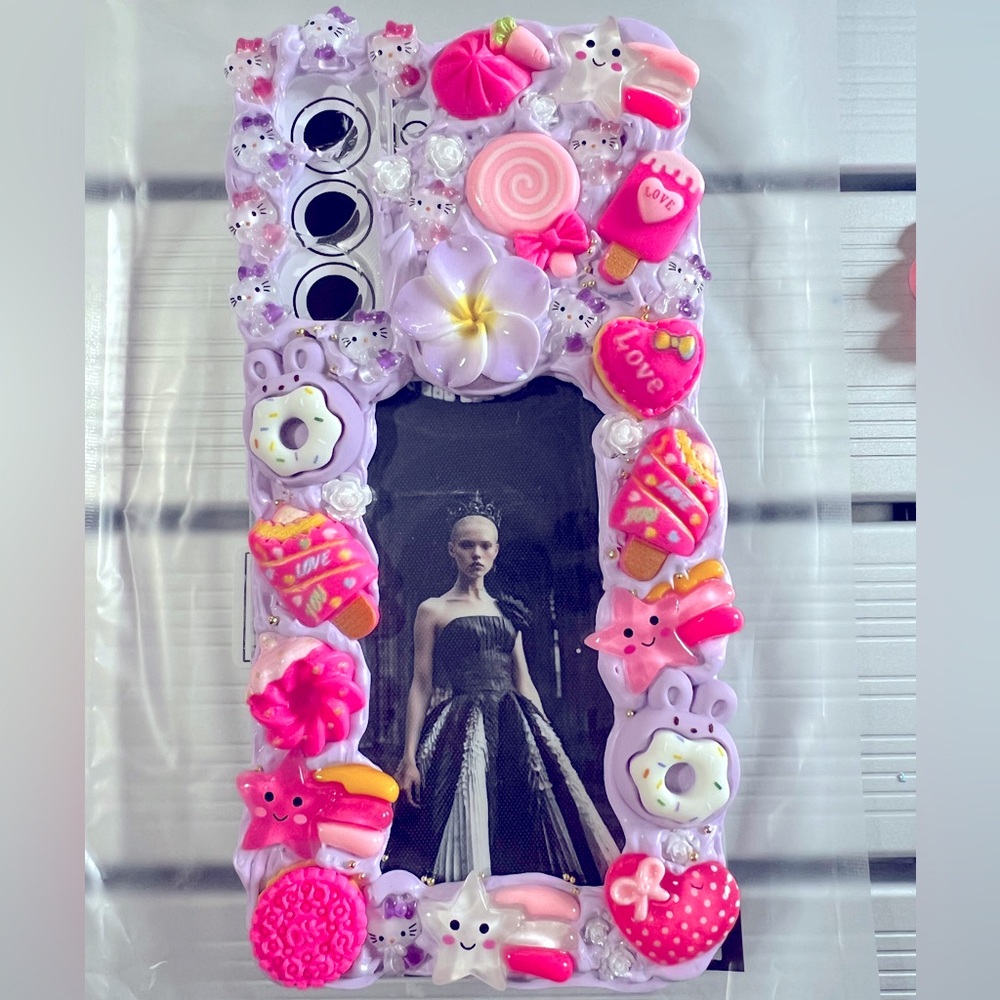 Handmade Decoden Phone Case Galaxy S22| Kawaii Luxe Whipped Cream Case
